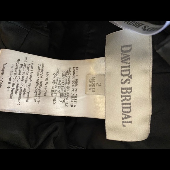 Dress - Picture 5 of 6